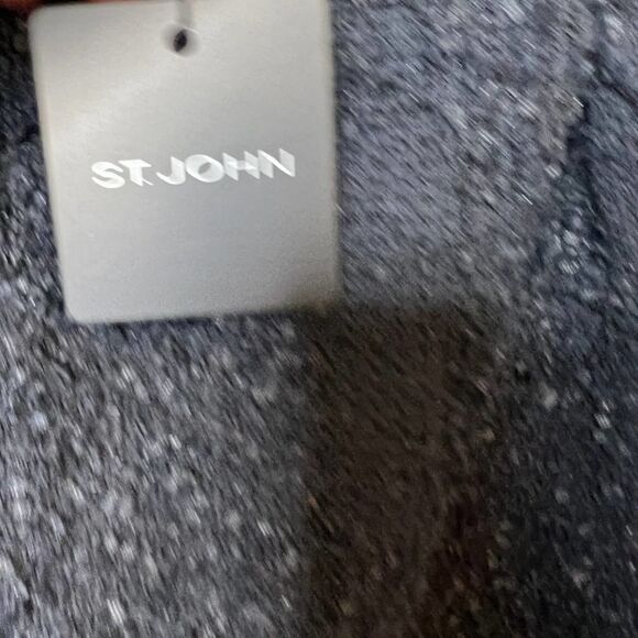 St. John Womens Black Knit Textured Sleeveless Back Zip Blouse Top Size Medium - Picture 6 of 8